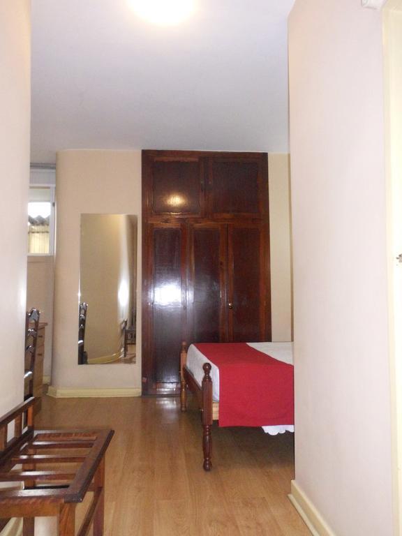 Hotel Larbelo Коїмбра Номер фото
