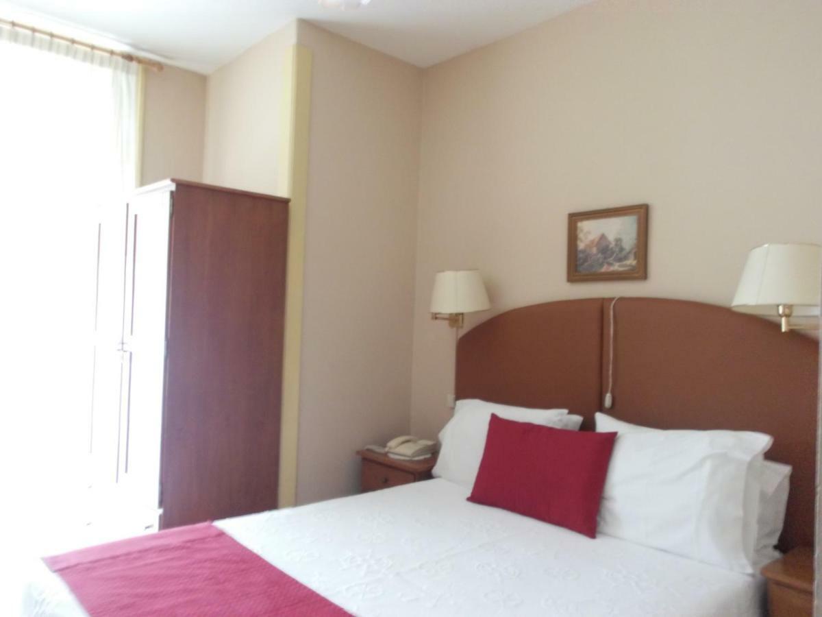 Hotel Larbelo Коїмбра Екстер'єр фото