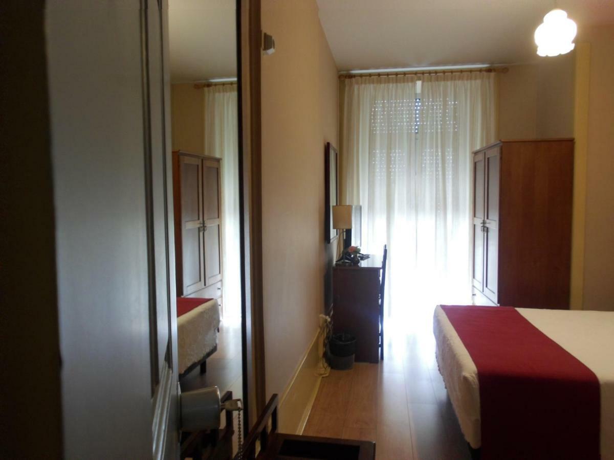 Hotel Larbelo Коїмбра Екстер'єр фото
