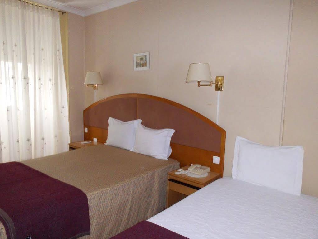 Hotel Larbelo Коїмбра Екстер'єр фото