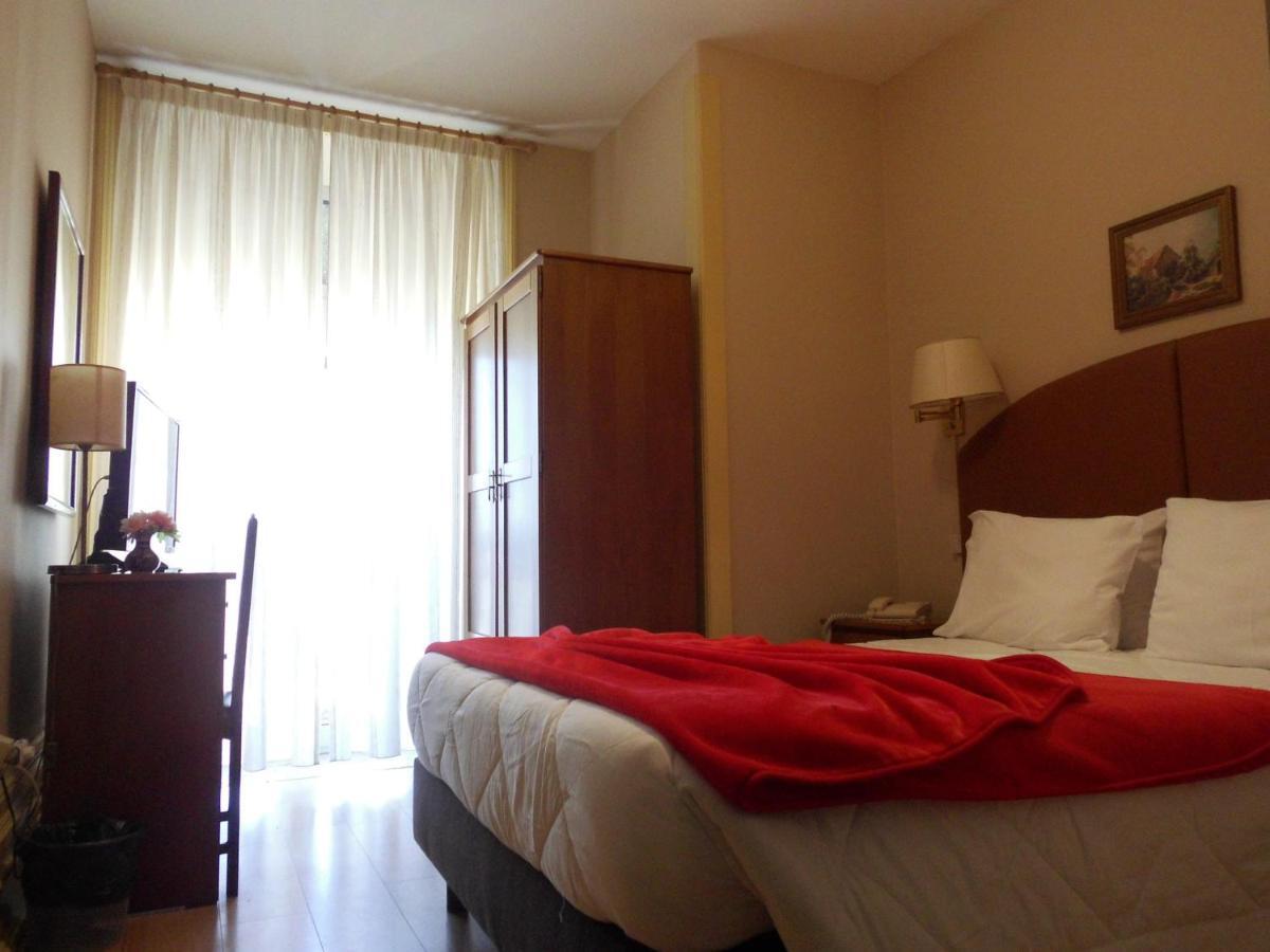 Hotel Larbelo Коїмбра Екстер'єр фото